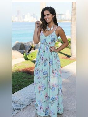 MINT FLORAL MAXI DRESS WITH OPEN BACK AND SIDE SLIT size Medium